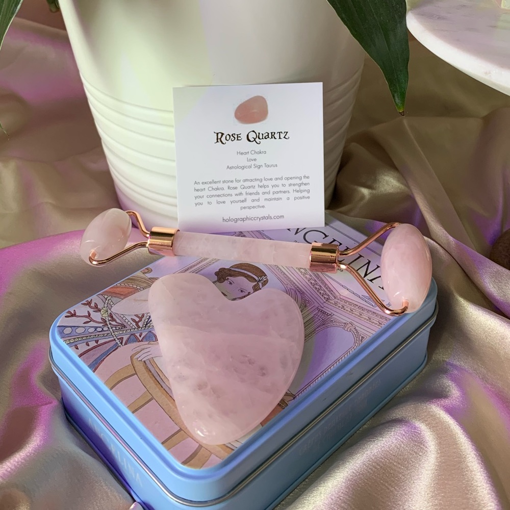 Rose Quartz Face roller and gua sha